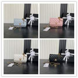 Picture of Chanel Handbags _SKUfw239862087fw